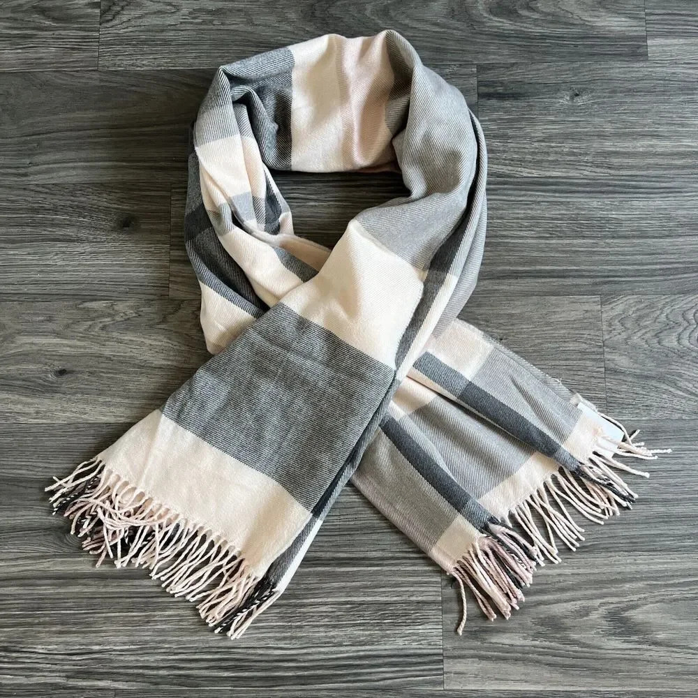 J.Crew Pink Plaid‎ Blanket Scarf NWT